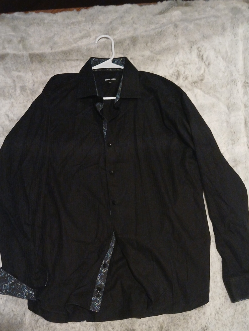 Men's Black Long-Sleeve Button-Up Shirt